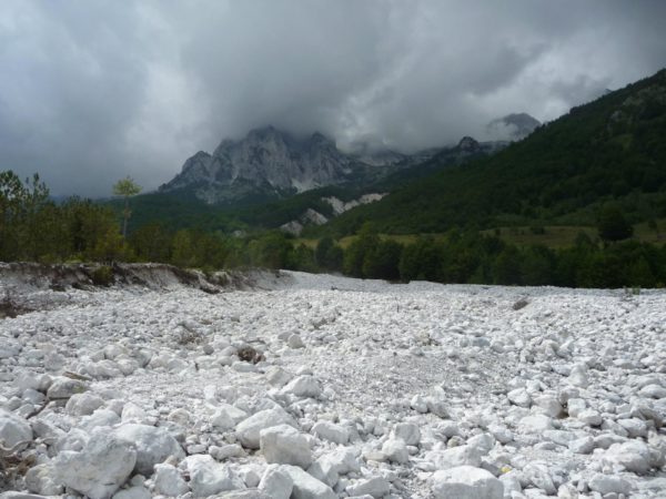 Valbona rivierbedding